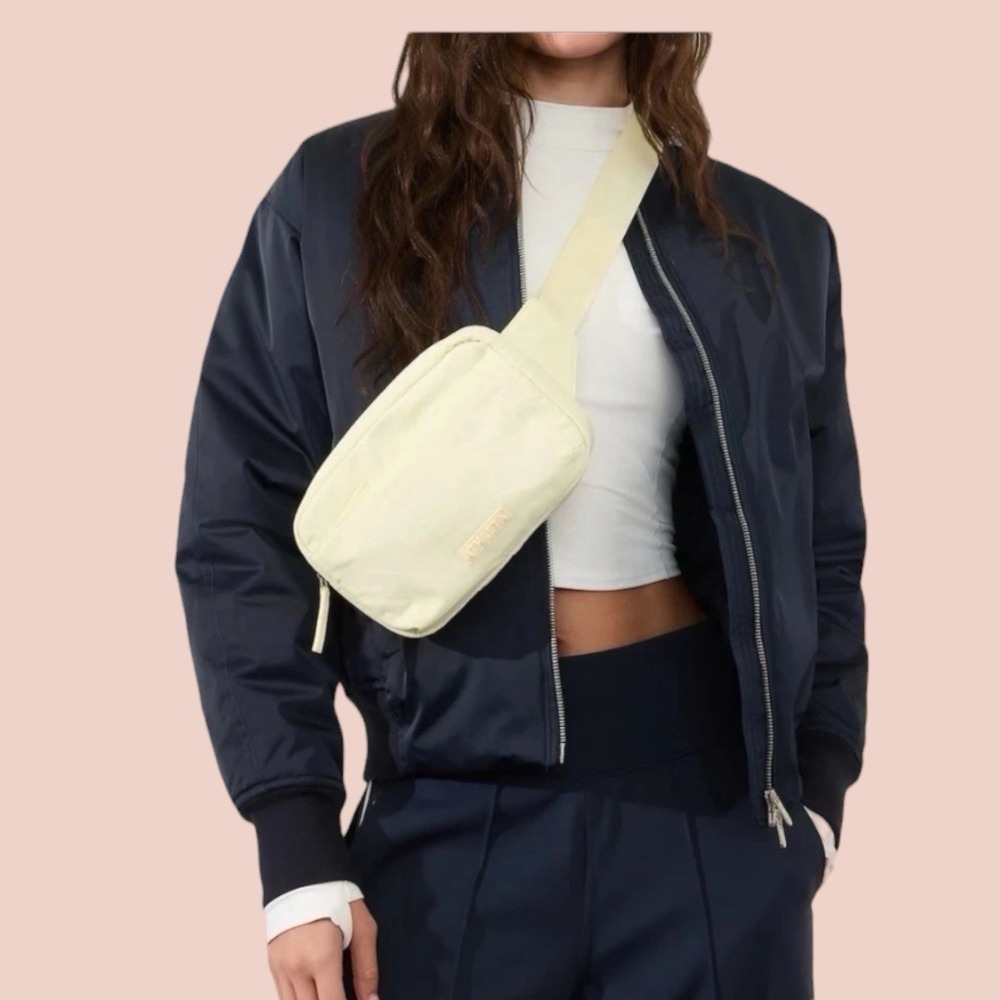 Athleta All About  Crossbody Belt Bag Glow Yellow/Cream